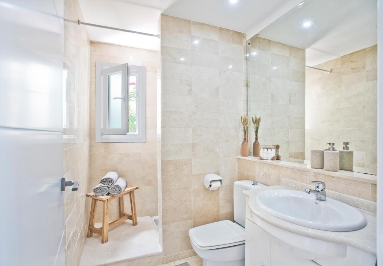 Beachfront Luxury Complex With Tropical Gardens & Pools Marbella Zewnętrze zdjęcie
