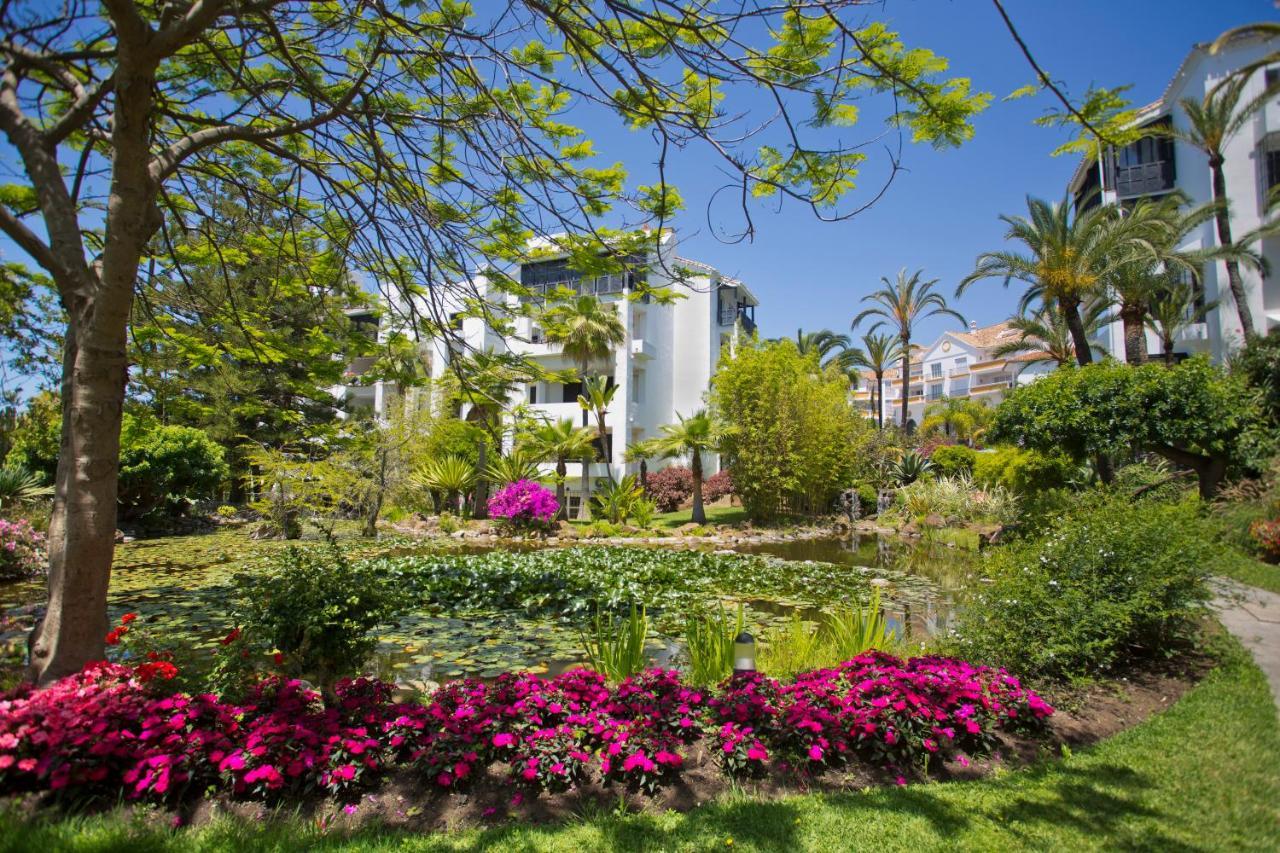 Beachfront Luxury Complex With Tropical Gardens & Pools Marbella Zewnętrze zdjęcie