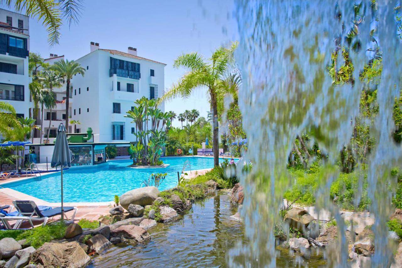 Beachfront Luxury Complex With Tropical Gardens & Pools Marbella Zewnętrze zdjęcie